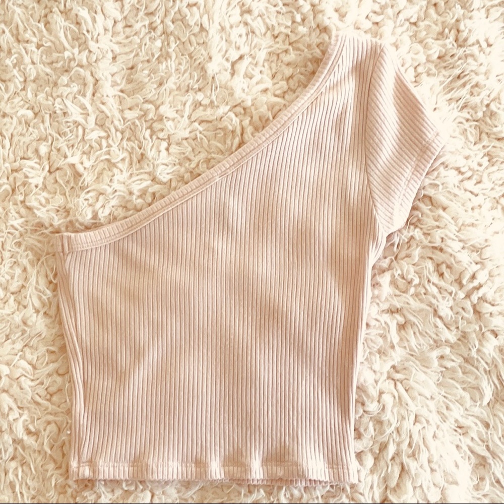 LF Emma & Sam ballet pink one shoulder crop top